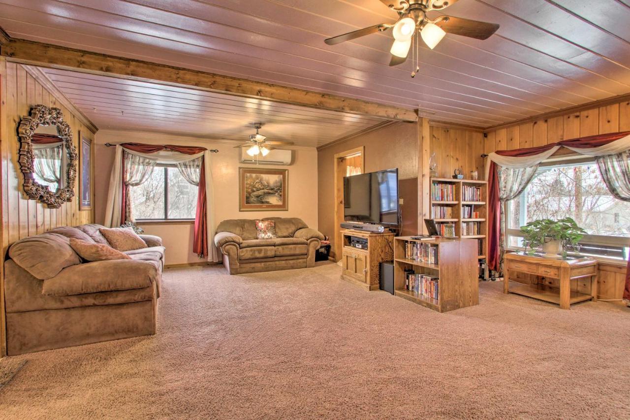 Cozy Home With Hot Tub Half Mi To Salmon River! Экстерьер фото