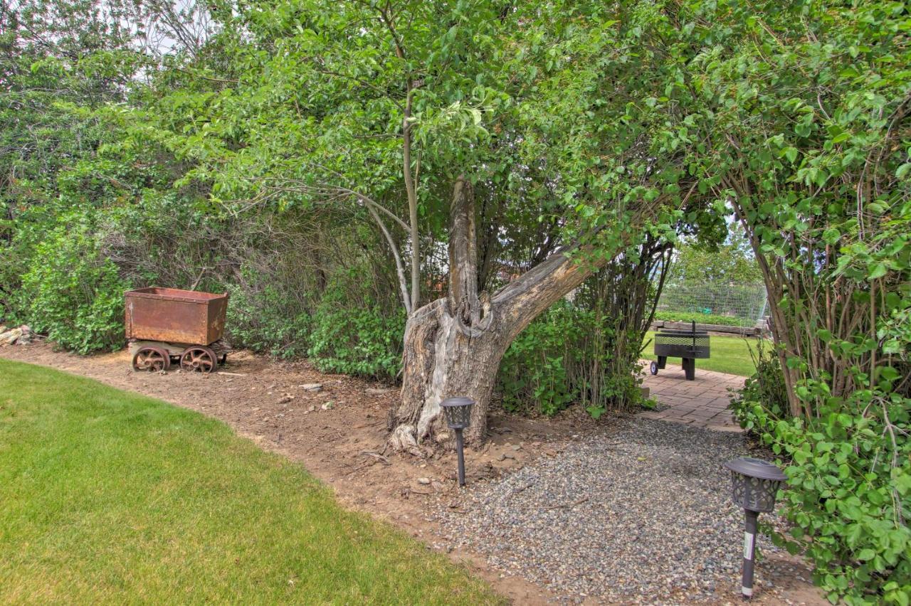 Cozy Home With Hot Tub Half Mi To Salmon River! Экстерьер фото